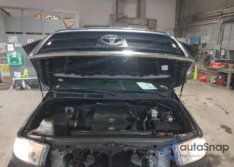 2012 Toyota Tundra Grade 4.6L V8 z USA, uszkodzony, nr VIN 5TFUM5F19CX034517